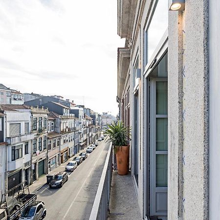 Palacio Fenizia - Bonfim 191 By Lovelystay Porto Exterior foto